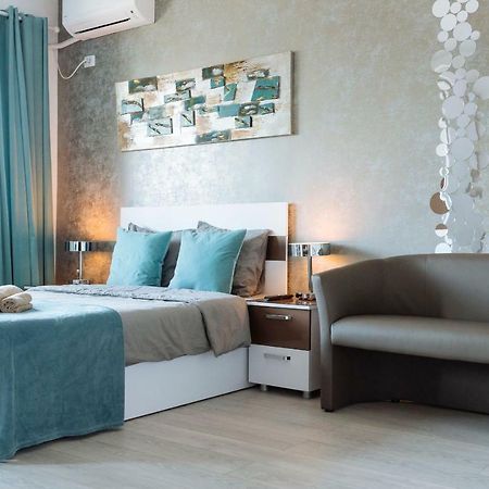 Luxury Flat 9 Near Metro Apartment Bukares Bagian luar foto