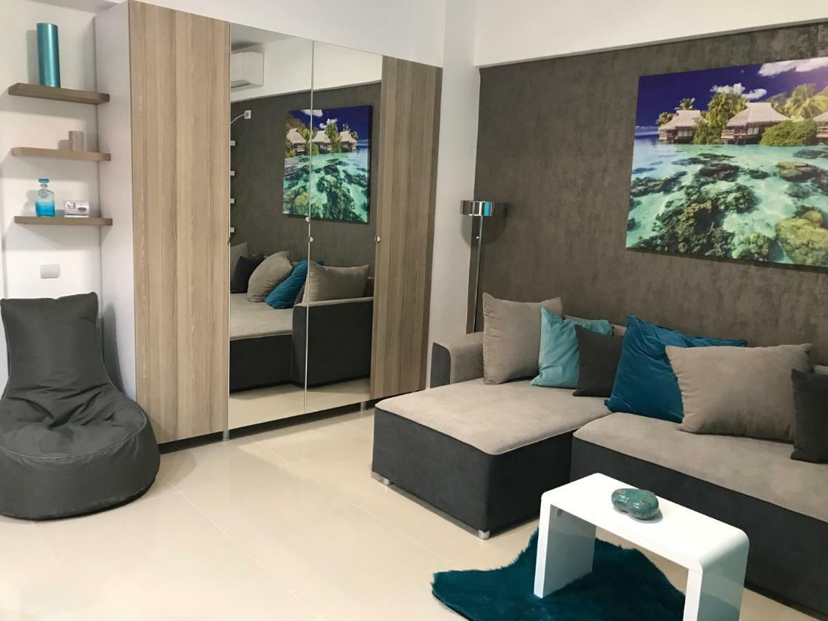 Luxury Flat 9 Near Metro Apartment Bukares Bagian luar foto