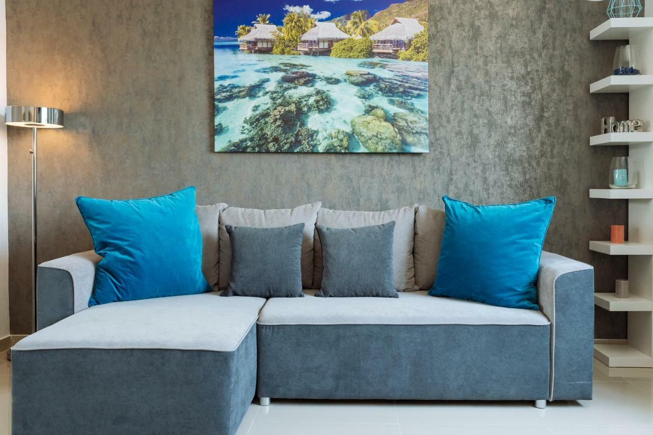 Luxury Flat 9 Near Metro Apartment Bukares Bagian luar foto