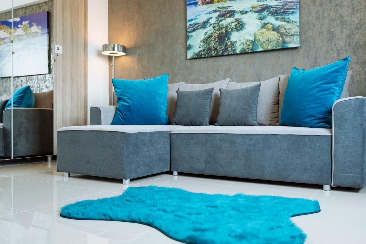 Luxury Flat 9 Near Metro Apartment Bukares Bagian luar foto