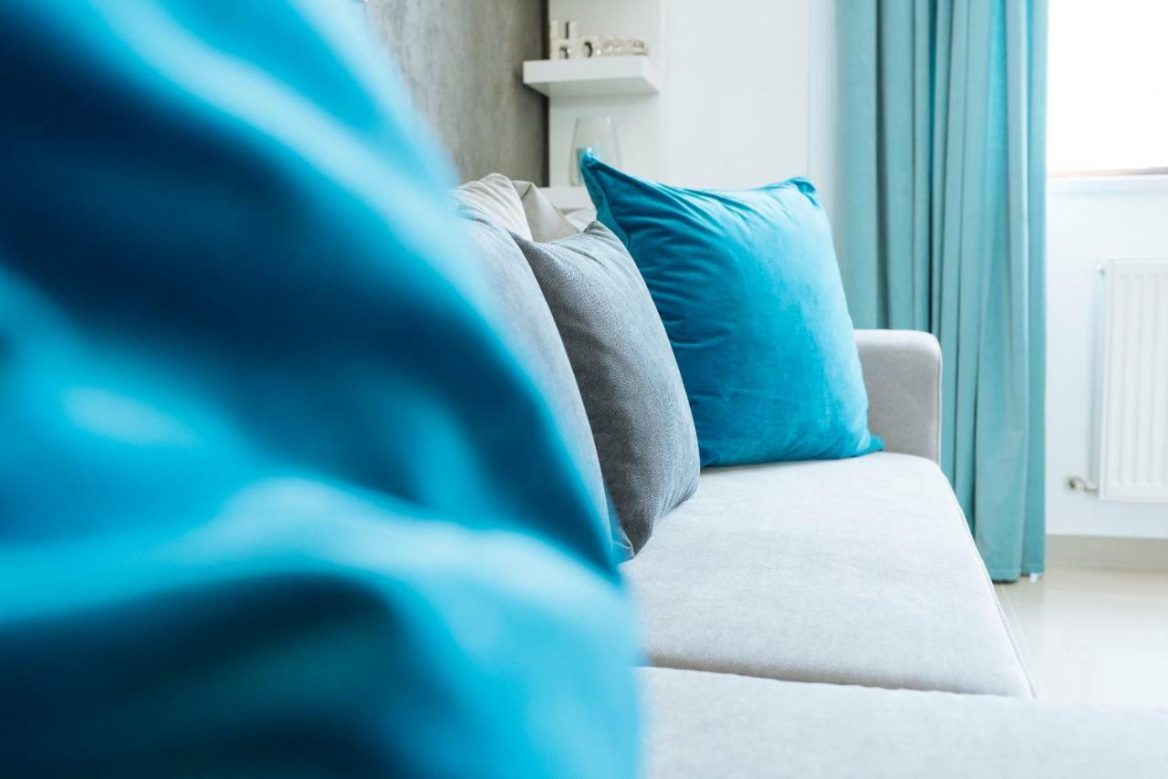 Luxury Flat 9 Near Metro Apartment Bukares Bagian luar foto