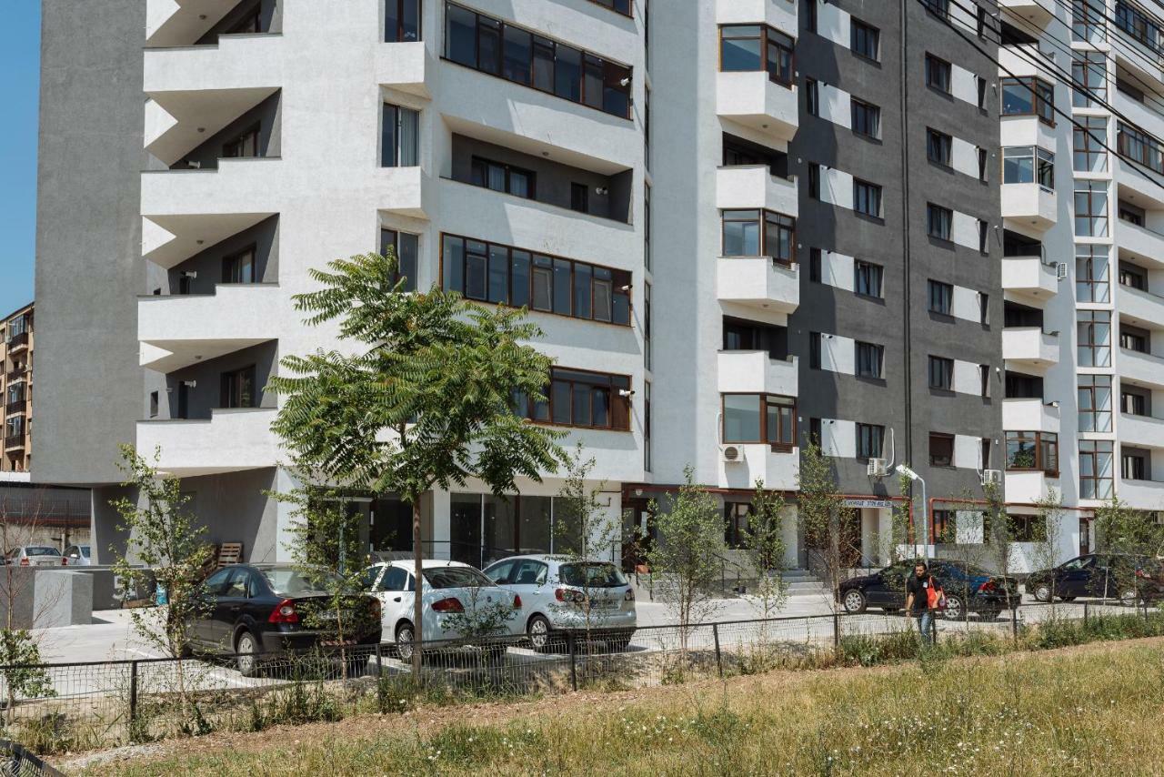 Luxury Flat 9 Near Metro Apartment Bukares Bagian luar foto