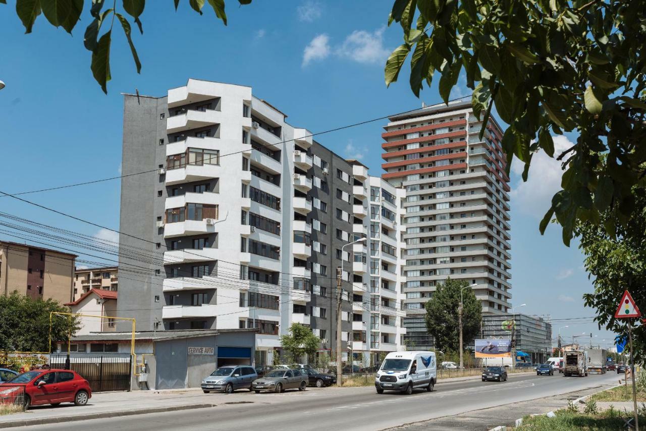 Luxury Flat 9 Near Metro Apartment Bukares Bagian luar foto